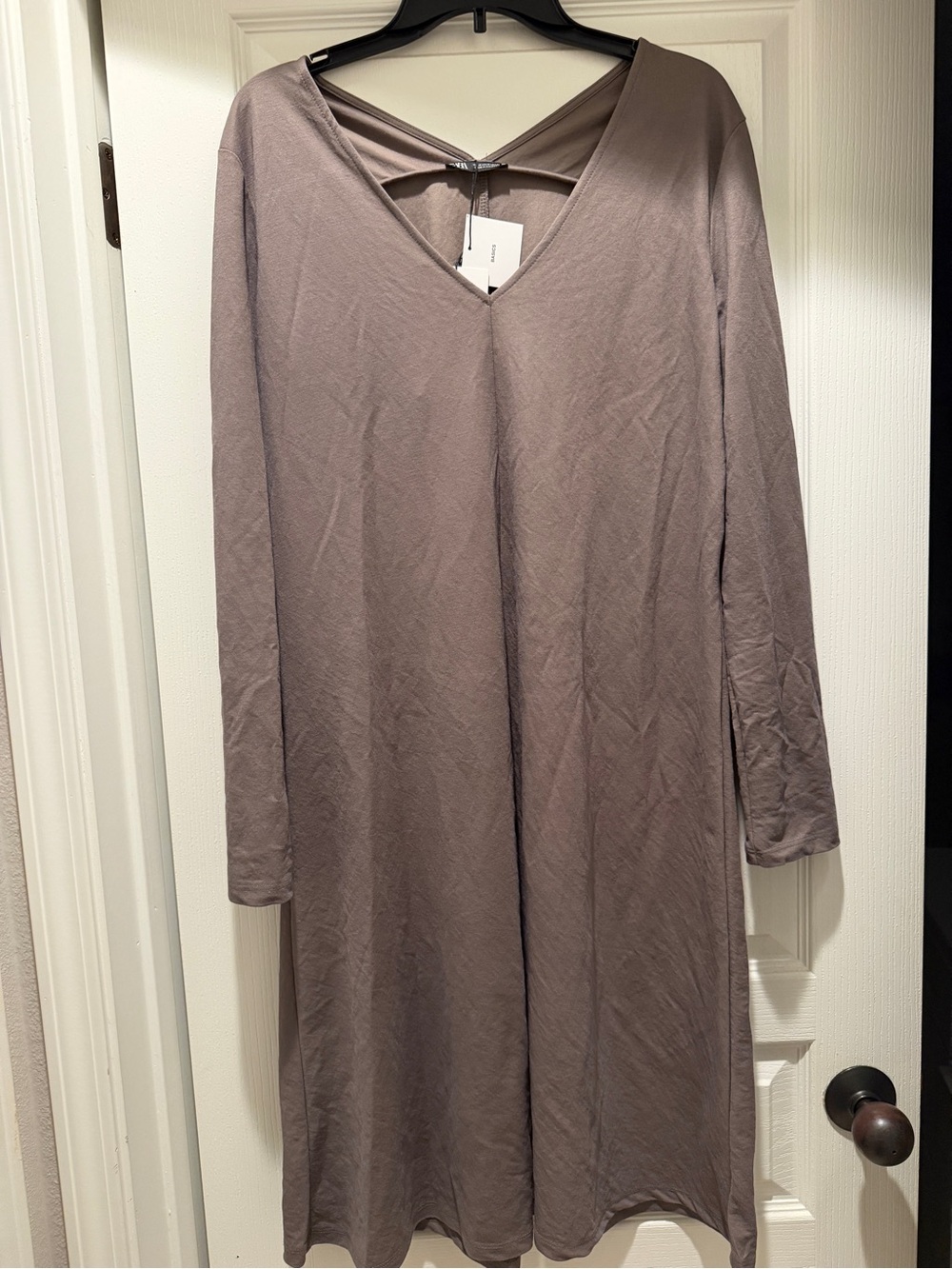 NWT Zara Taupe V-Neck Long Sleeve Midi Dress M